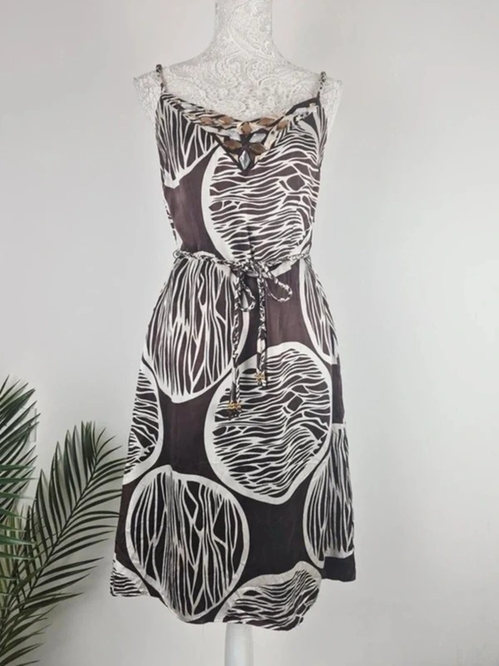 Sleeveless Brown and White Printed Tie-Waist Maxi Dress